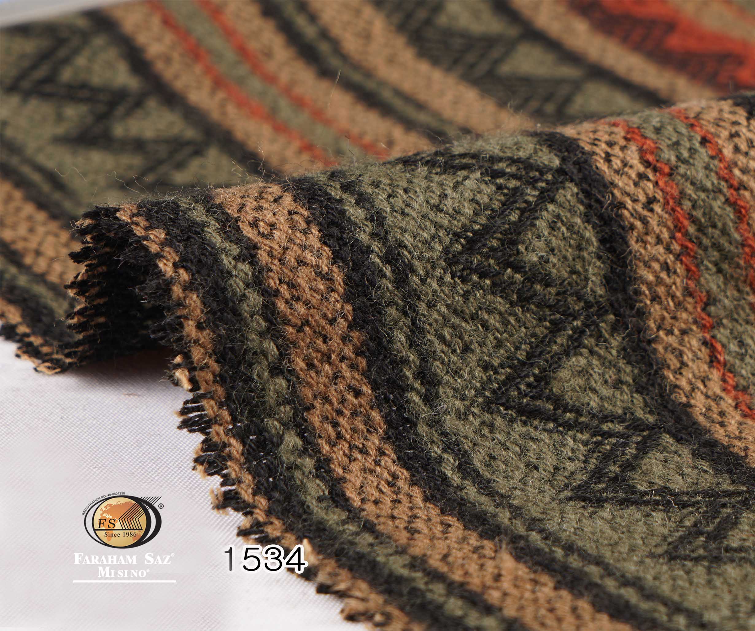 1534 زمستانی و پاییزه طرح دار - Image 1
